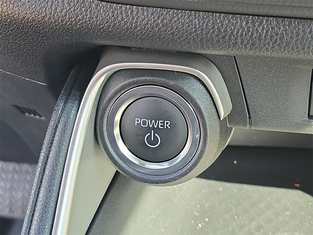 2025 Toyota Highlander Hybrid XLE photo 25