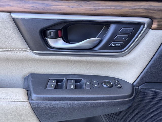 2017 Honda CR-V EX-L photo 23