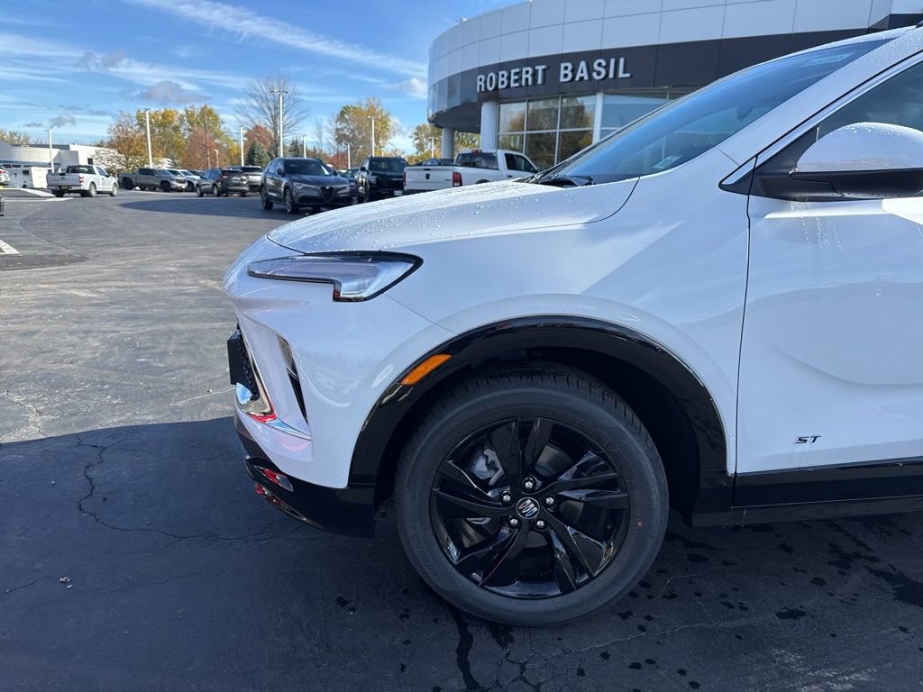 2026 Buick Encore GX Sport Touring photo 4