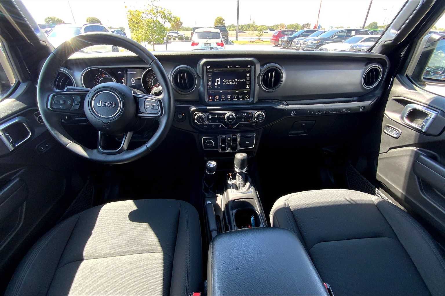 2022 Jeep Wrangler Unlimited Willys photo 15