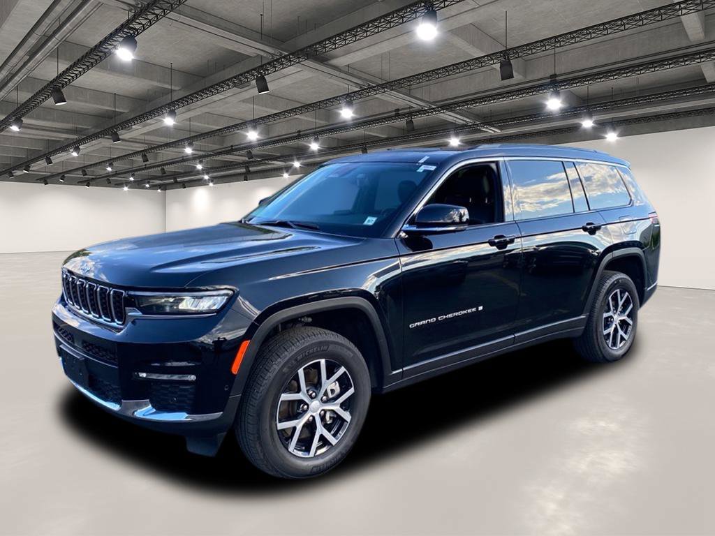 2024 Jeep Grand Cherokee Limited photo 3