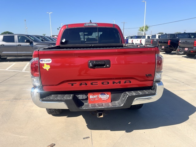 2022 Toyota Tacoma SR photo 4