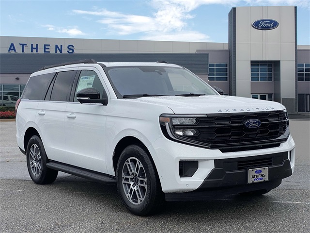 2025 Ford Expedition Active's photo