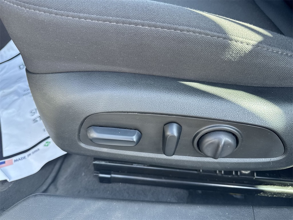 2023 Chevrolet Malibu 1LT photo 18