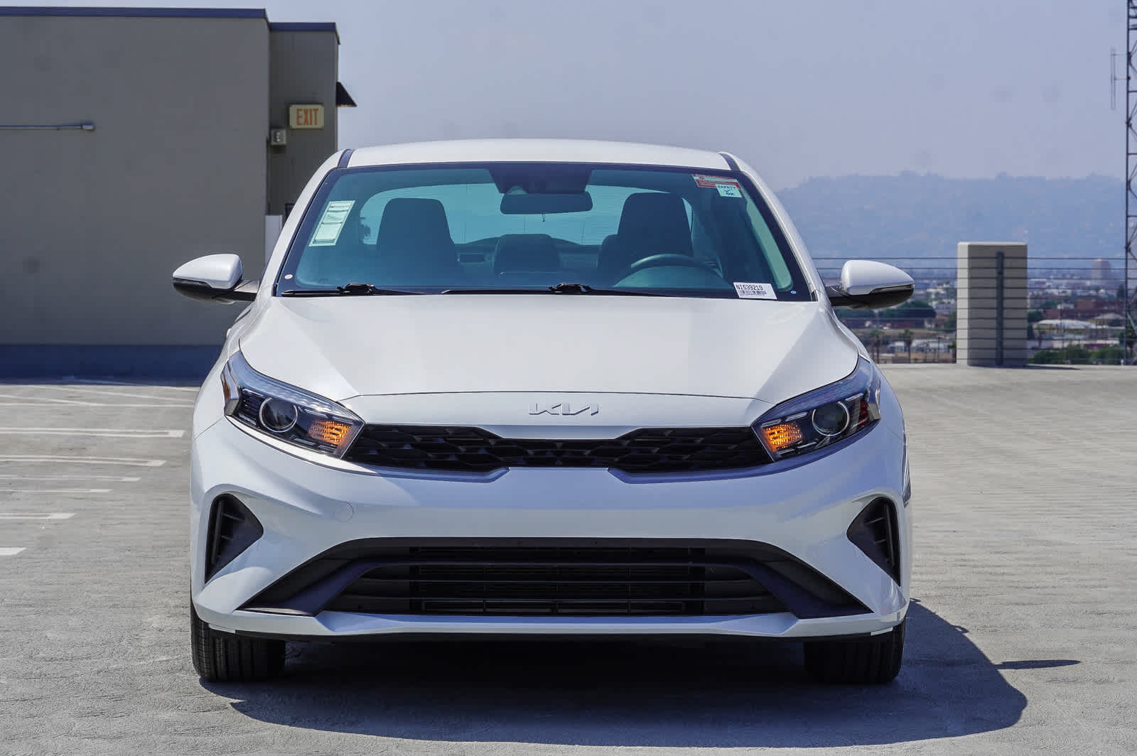 2023 Kia Forte LXS photo 2