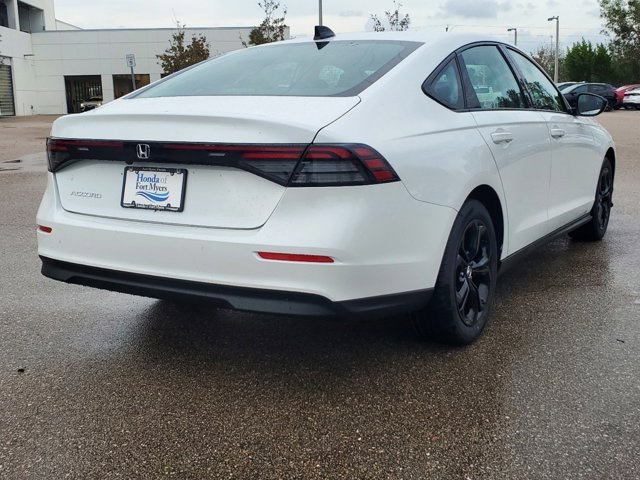 2025 Honda Accord 1.5T SE photo 4