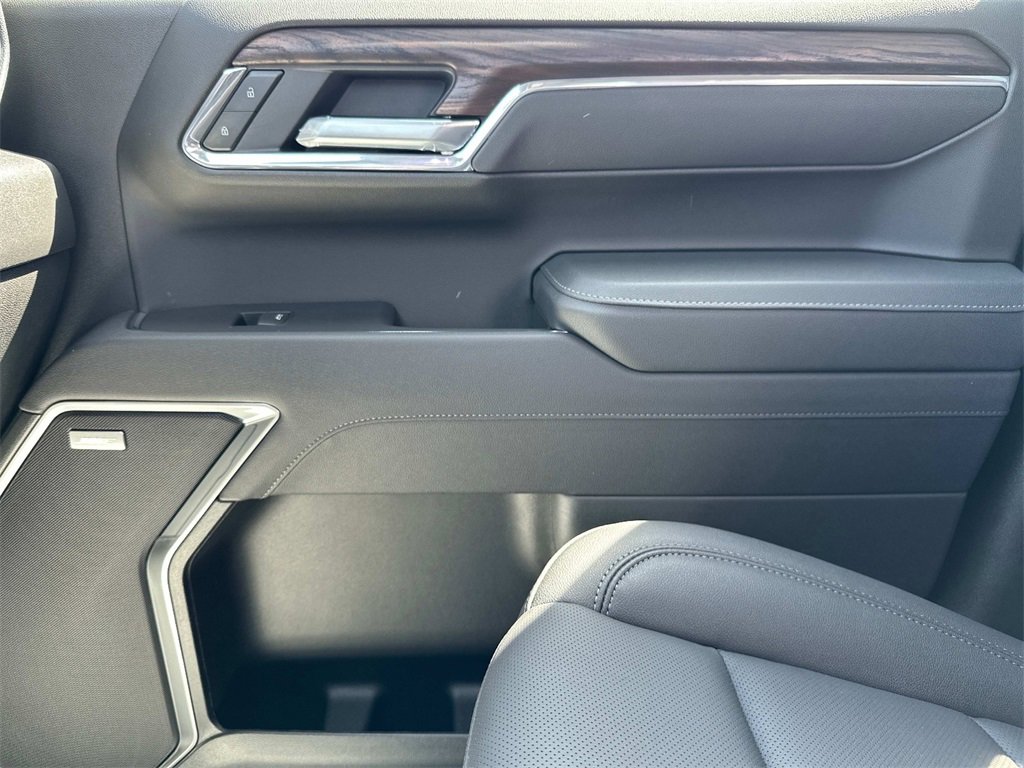 2025 Gmc Sierra 1500 SLT photo 23