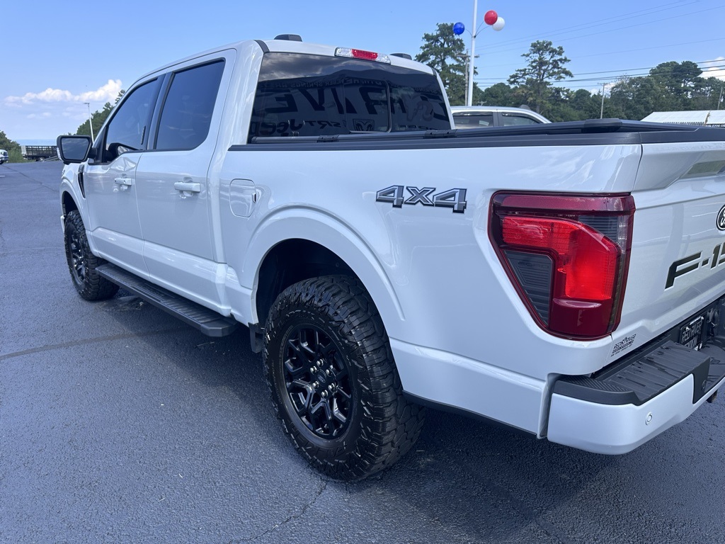 2024 Ford F-150 XLT photo 24