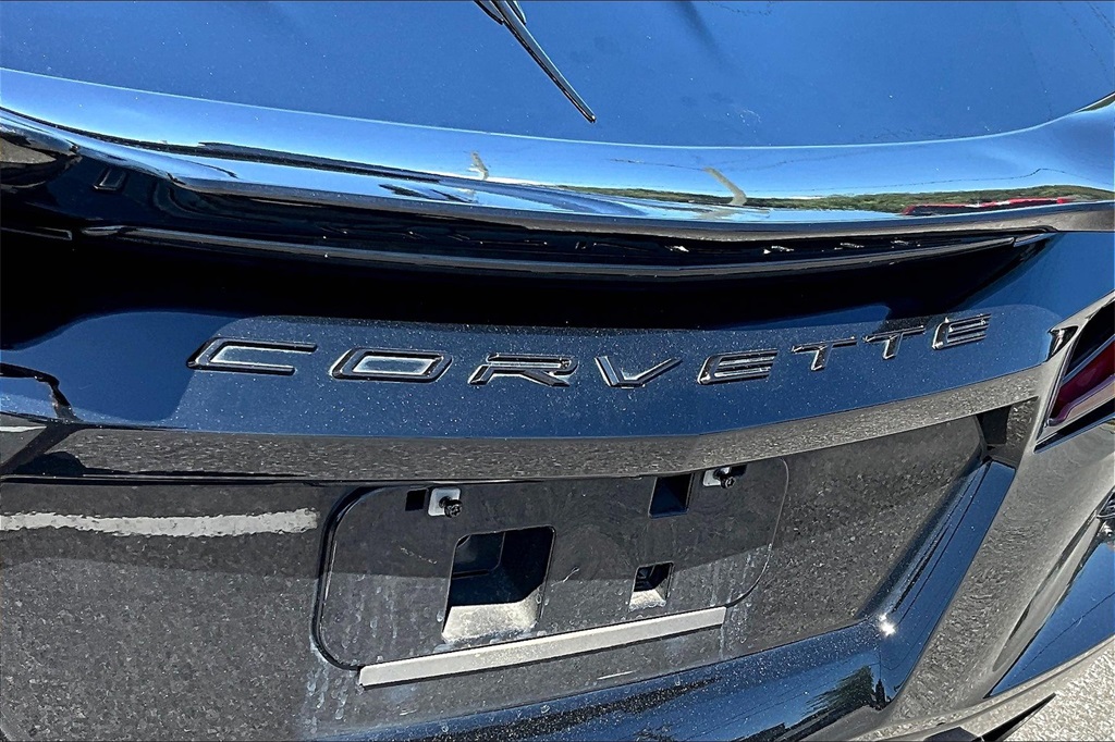 2021 Chevrolet Corvette Stingray 2LT photo 18