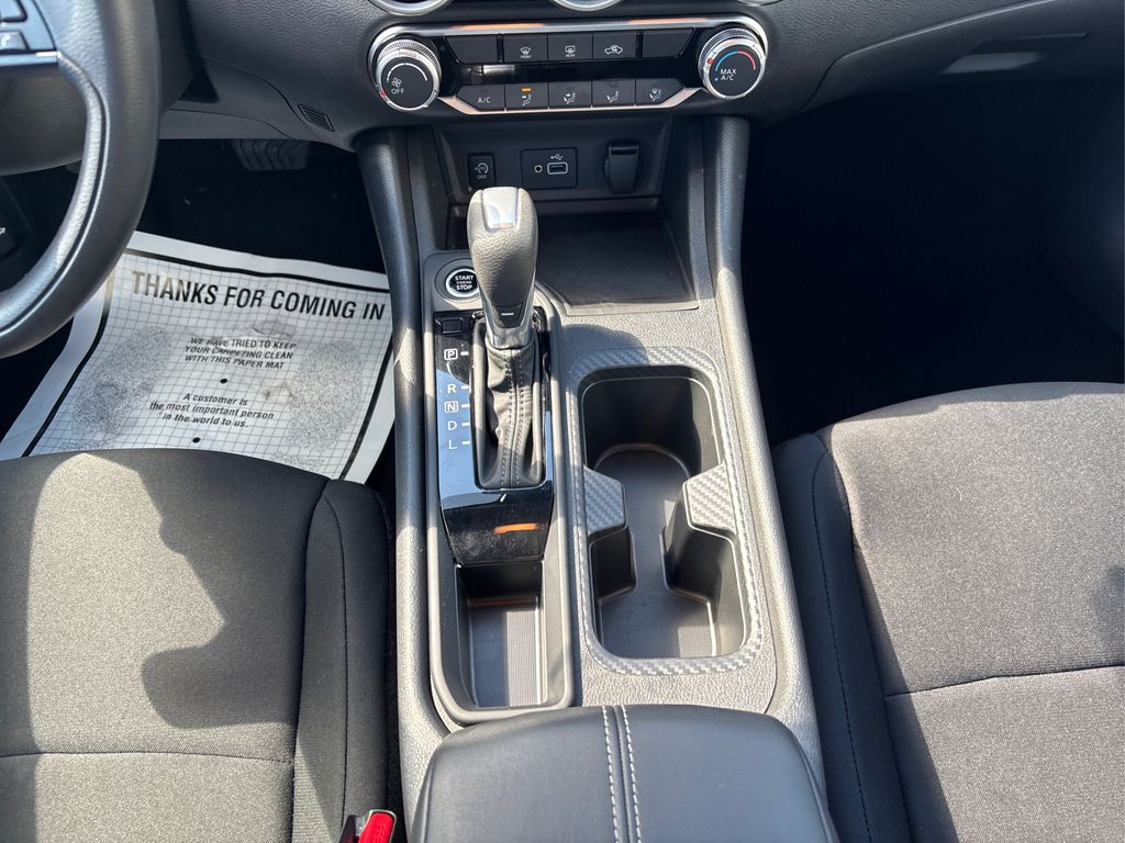 2025 Nissan Sentra S photo 17