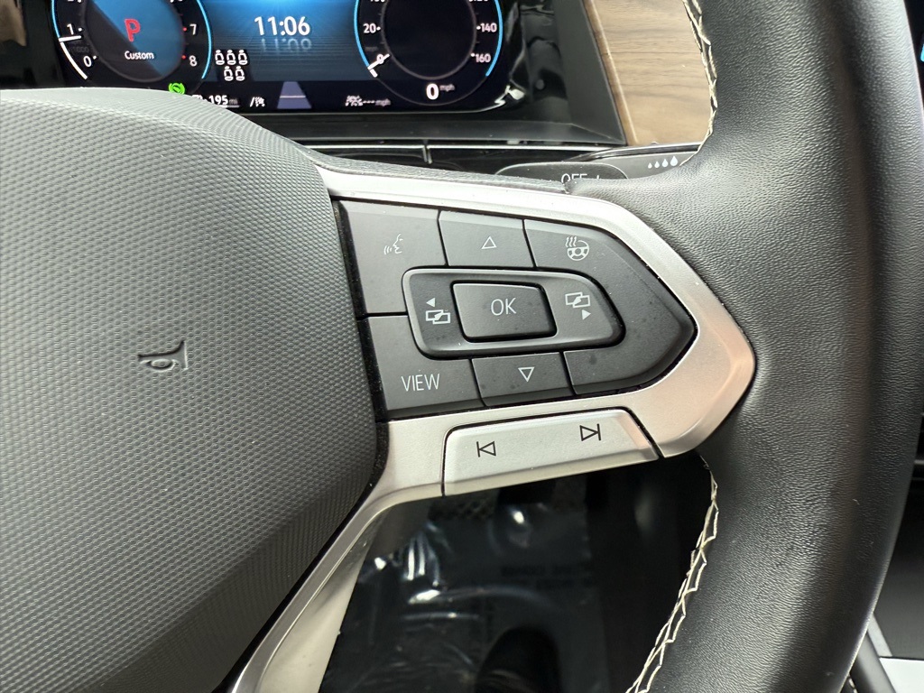 2024 Volkswagen Atlas SE Technology photo 26