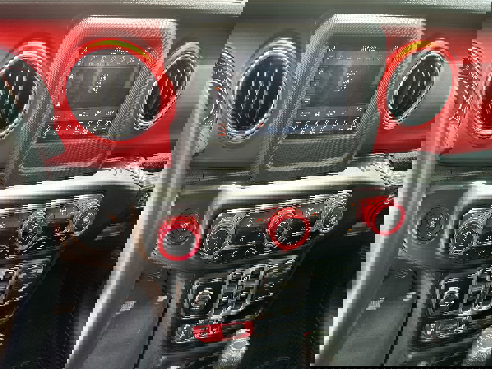 2020 Jeep Gladiator Rubicon photo 16