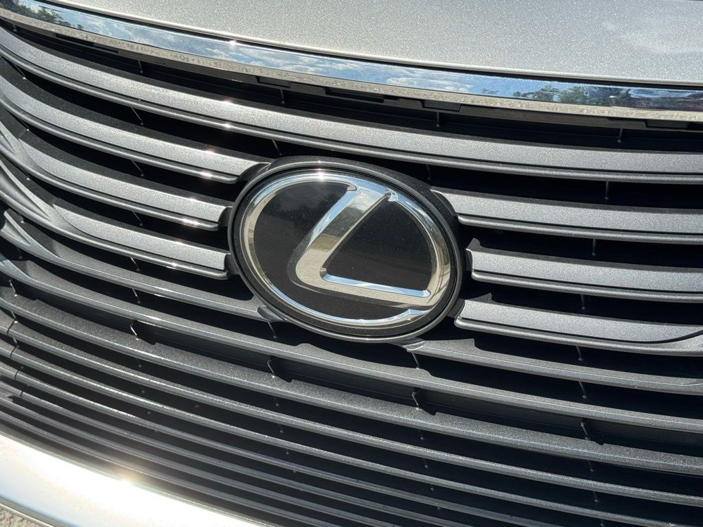2017 Lexus ES 350 Luxury photo 22
