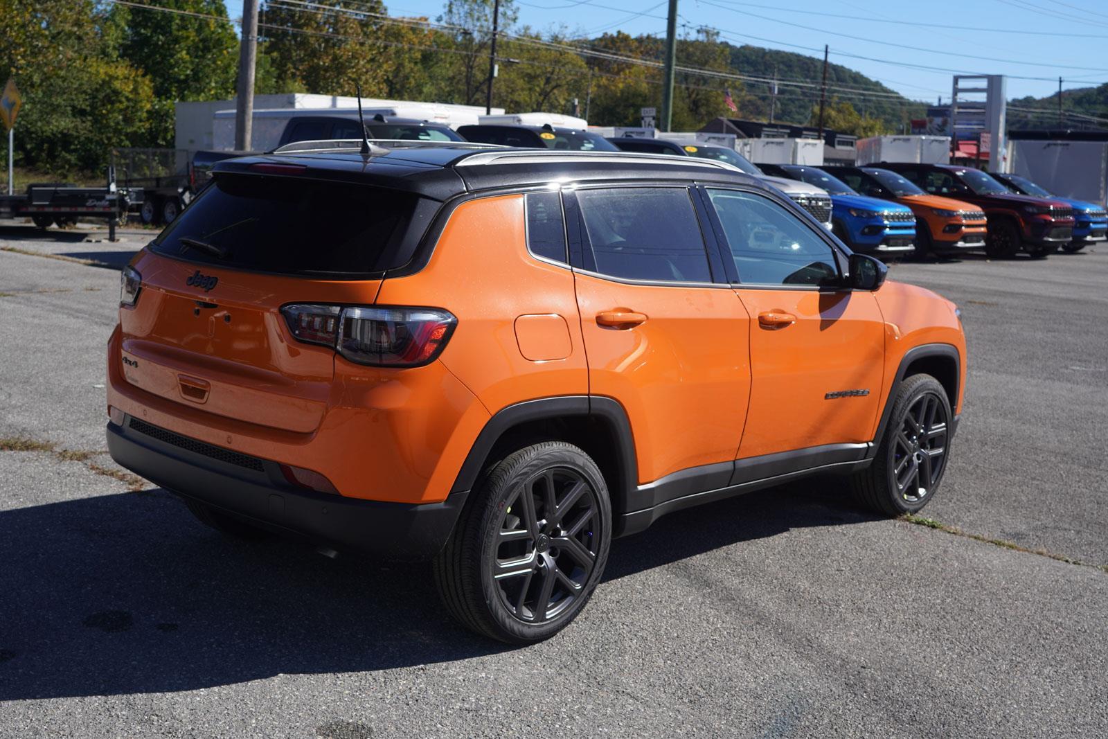 2026 Jeep Compass Limited Altitude photo 3