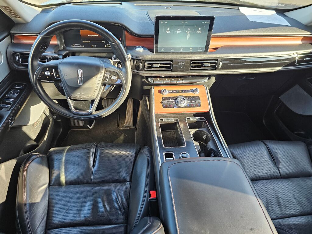 2020 Lincoln Aviator Grand Touring photo 24