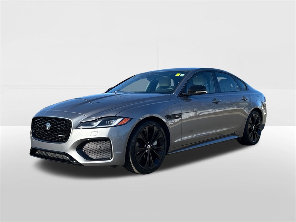 2024 Jaguar XF R-Dynamic SE's photo