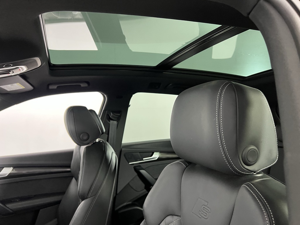 2023 Audi SQ5 Premium Plus photo 19