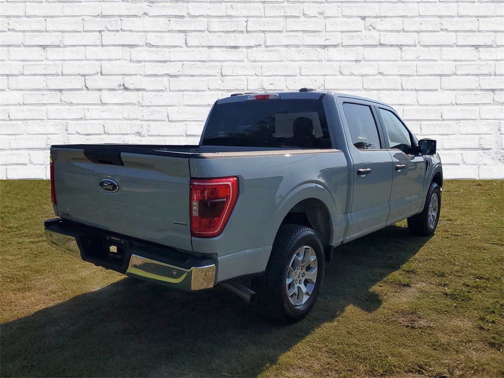 2023 Ford F-150 XLT photo 2