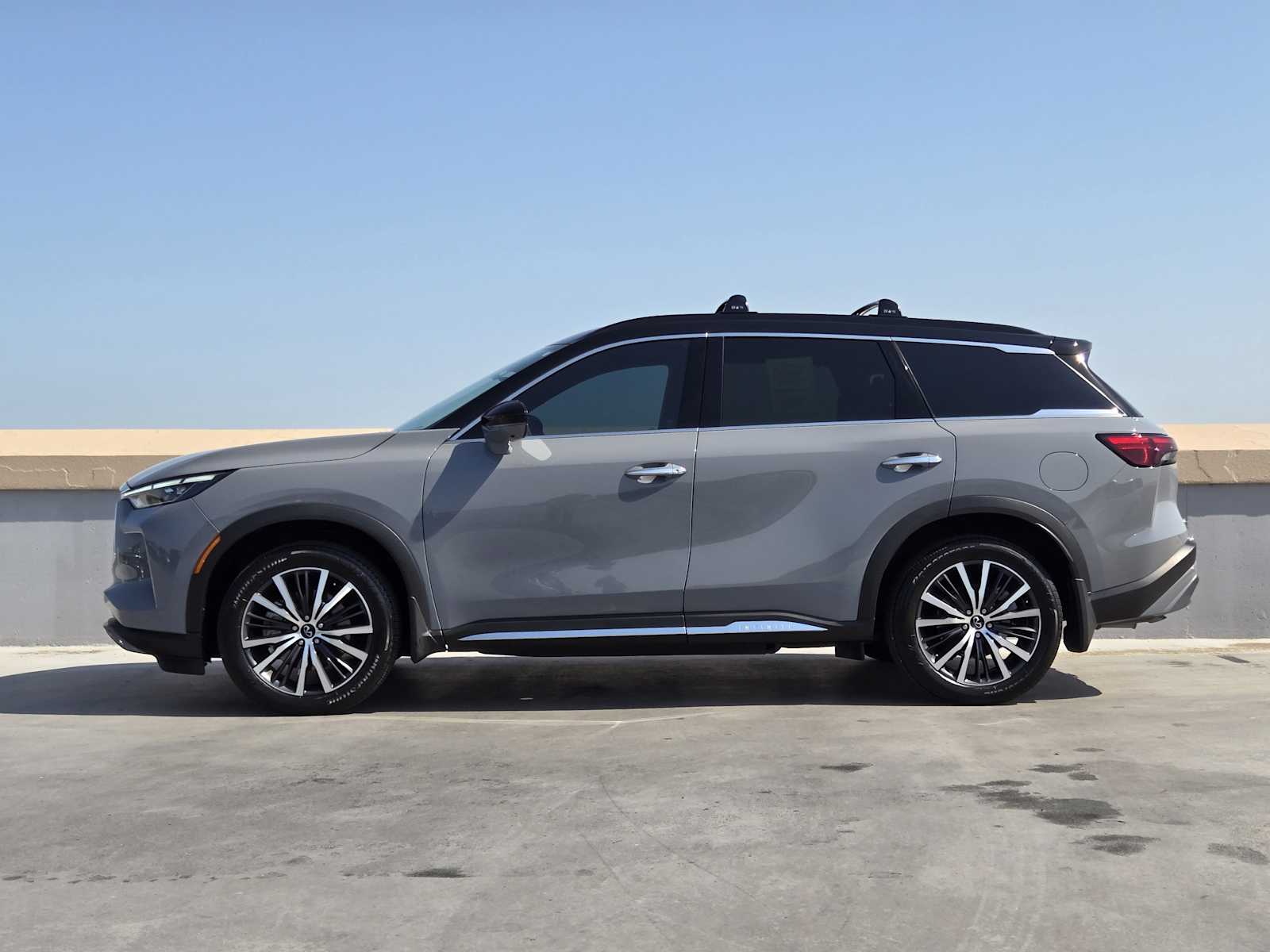 2025 Infiniti QX60 Autograph photo 4