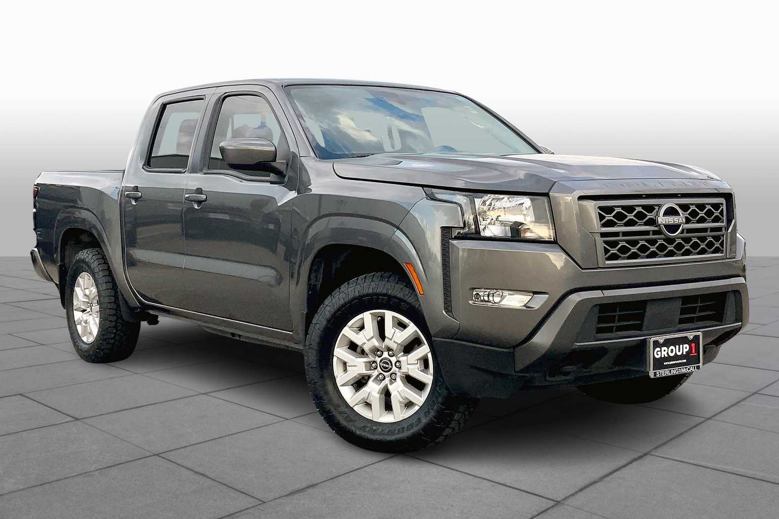 2023 Nissan Frontier SV photo 2