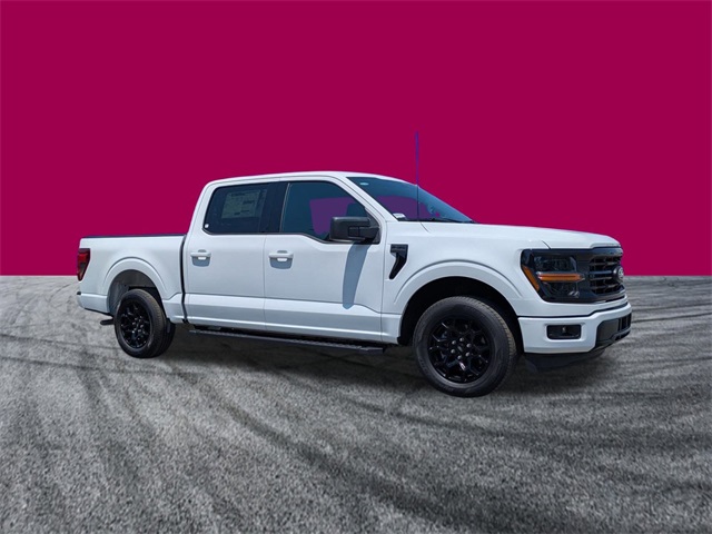 2025 Ford F-150 XLT photo 2