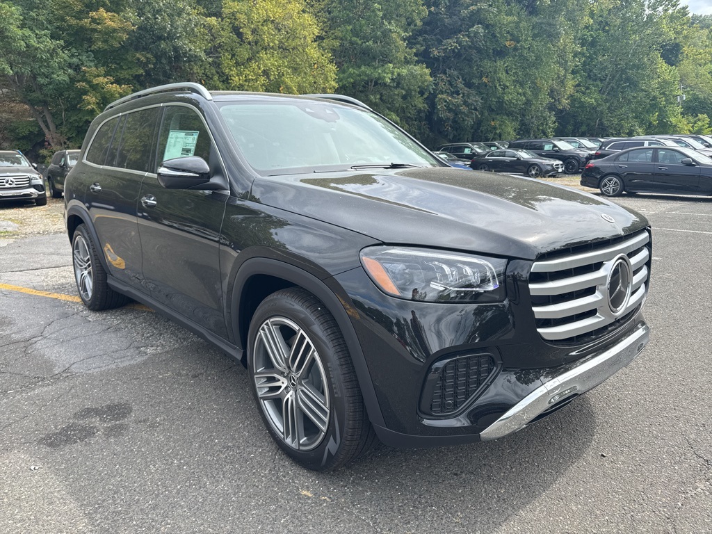 2026 Mercedes-Benz GLS Base's photo