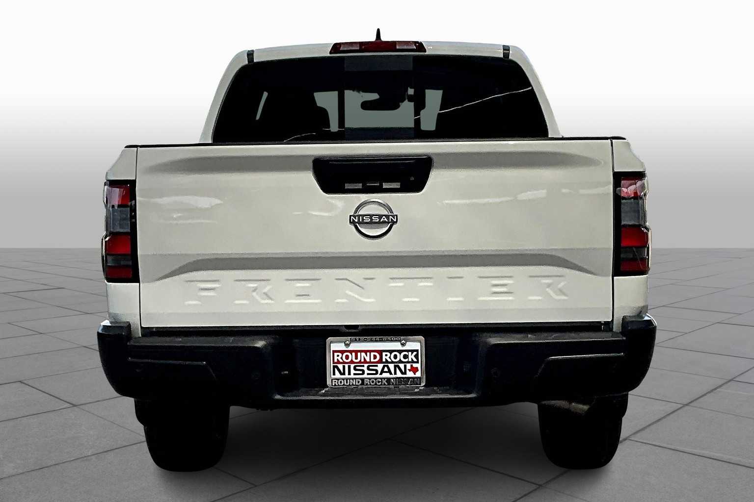 2026 Nissan Frontier S photo 4