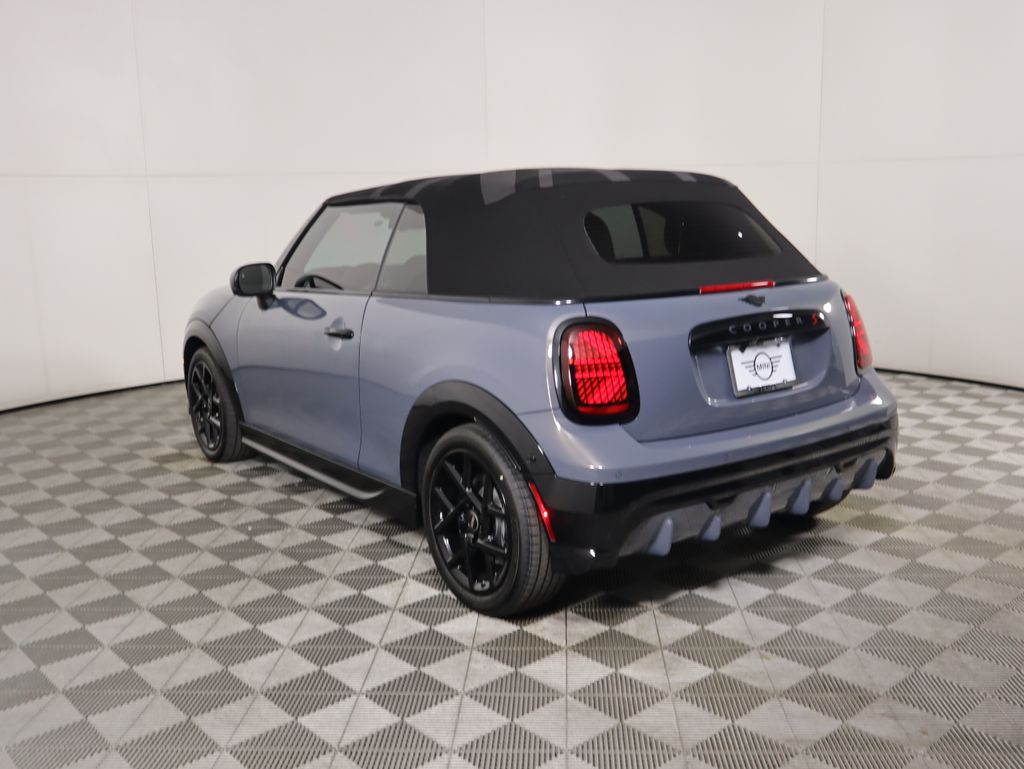 2026 Mini Cooper Convertible Iconic photo 15