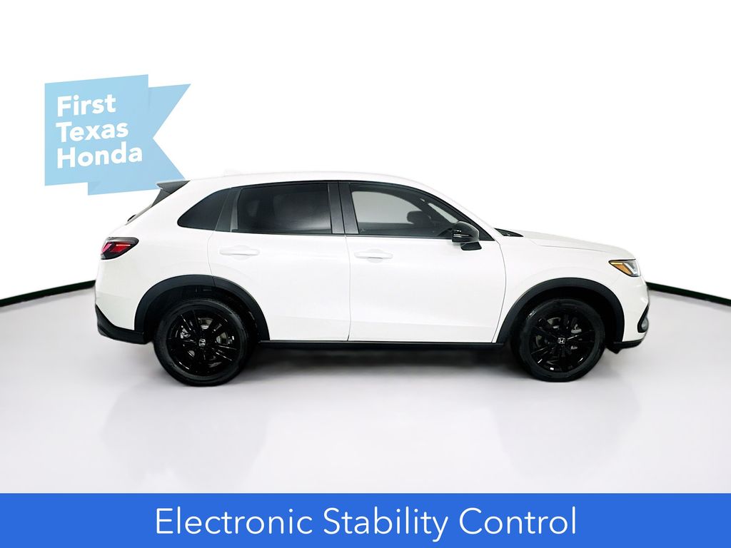 2026 Honda HR-V Sport photo 3