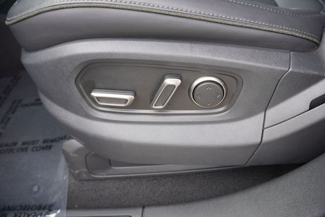 2023 Rivian R1T Adventure photo 23