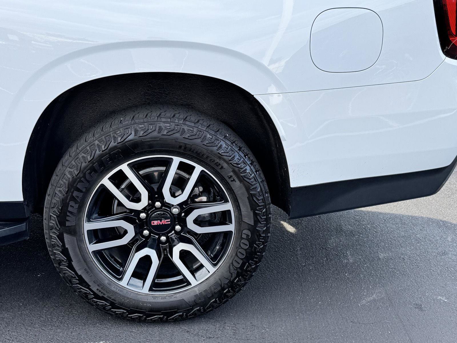2023 Gmc Yukon XL AT4 photo 59