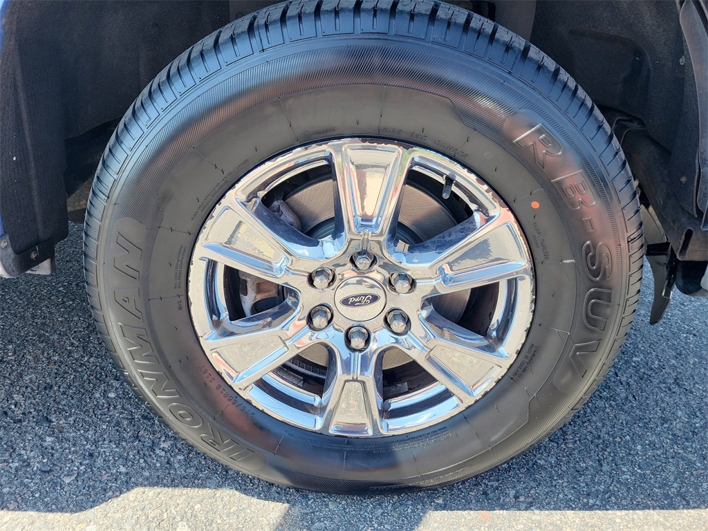 2016 Ford F-150 XLT photo 23