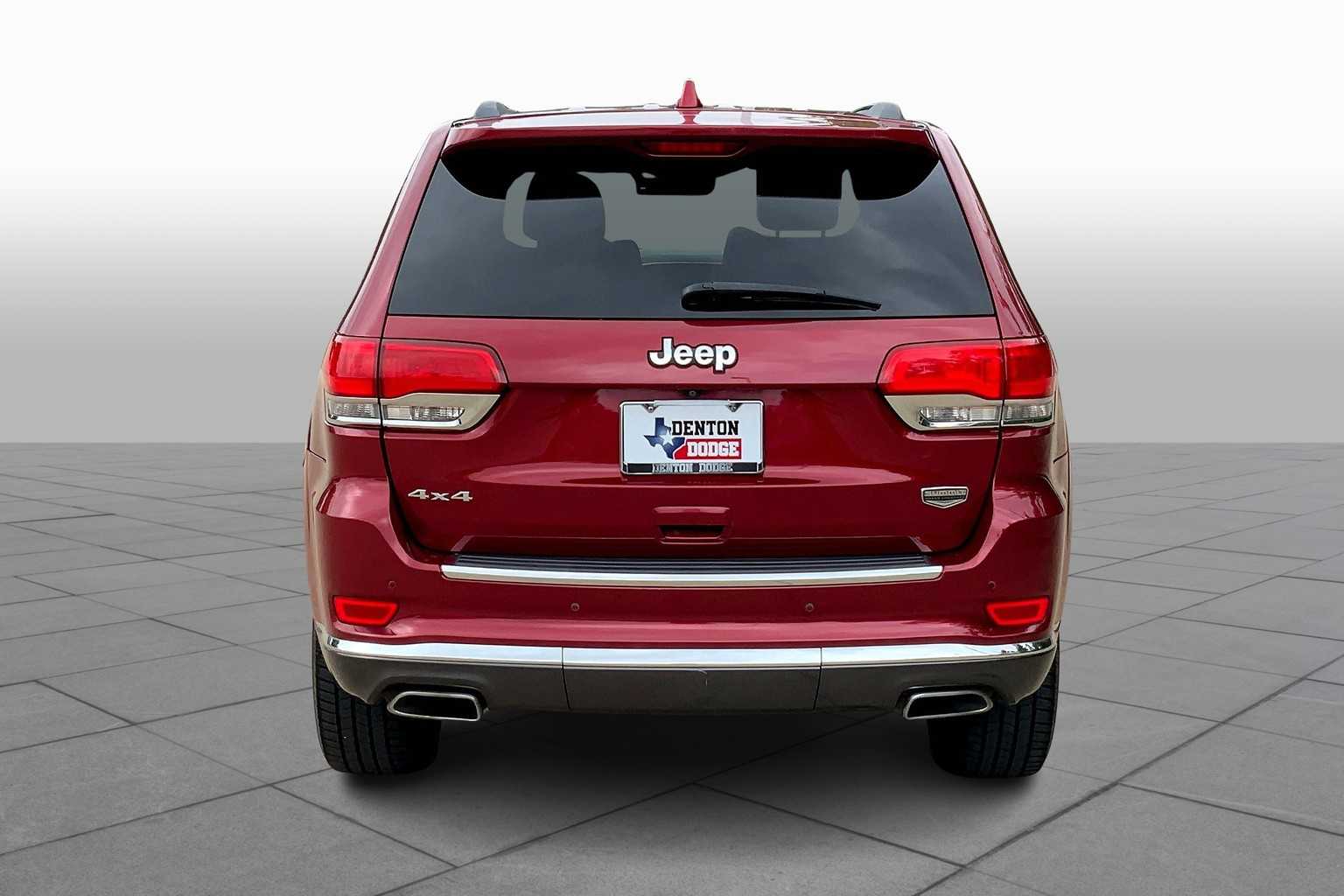 2014 Jeep Grand Cherokee Summit photo 4