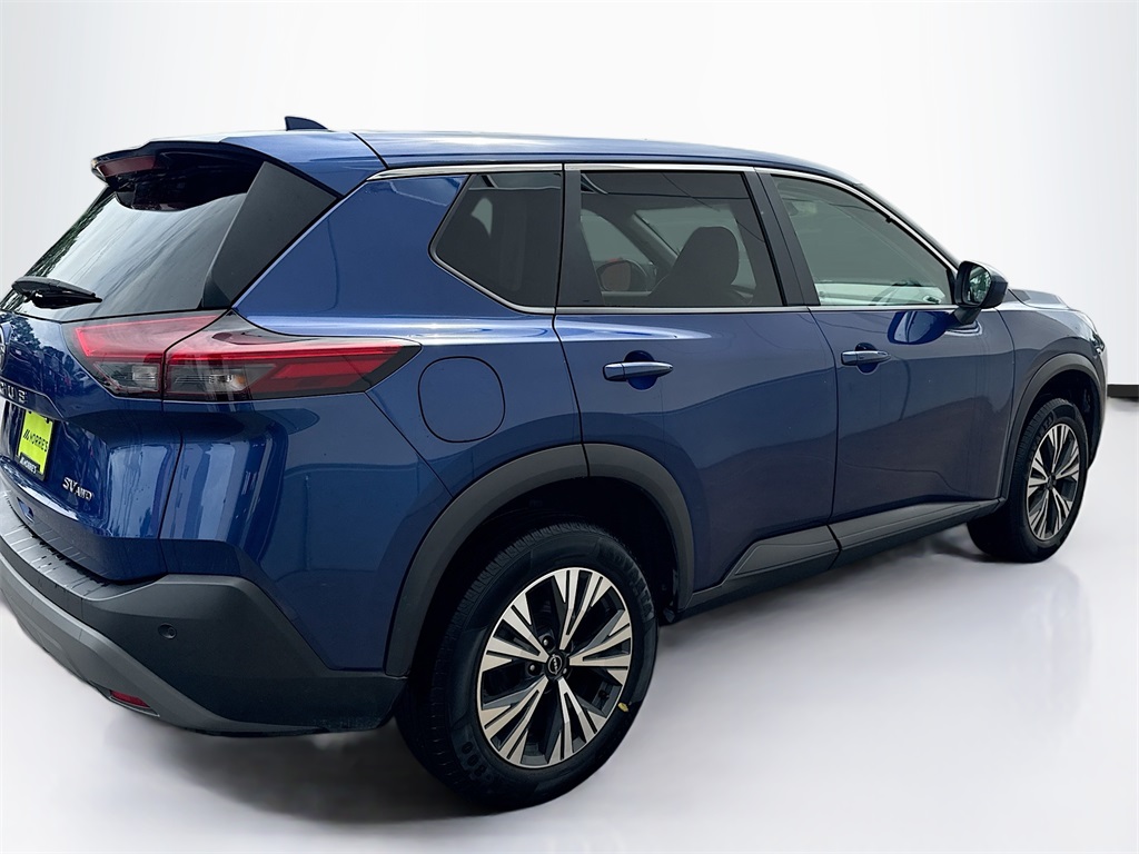 2023 Nissan Rogue SV photo 5