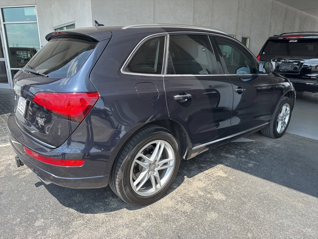 2016 Audi Q5 Premium Plus photo 2