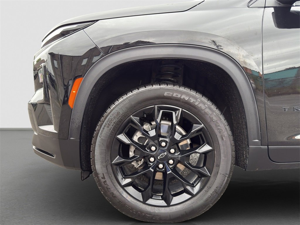 2024 Chevrolet Traverse LS photo 4