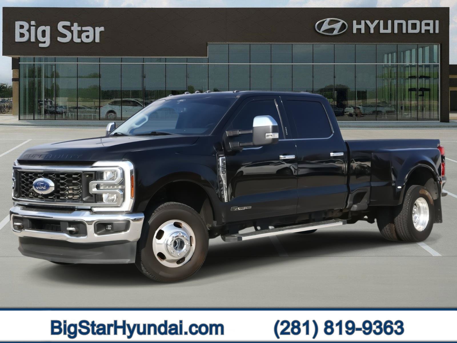 2024 Ford F-350 Super Duty Lariat's photo