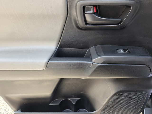2022 Toyota Tacoma SR 4x4 Double Cab photo 10