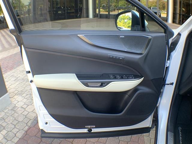 2023 Lexus NX 350 Luxury photo 12