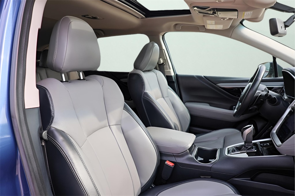2020 Subaru Outback Limited photo 15