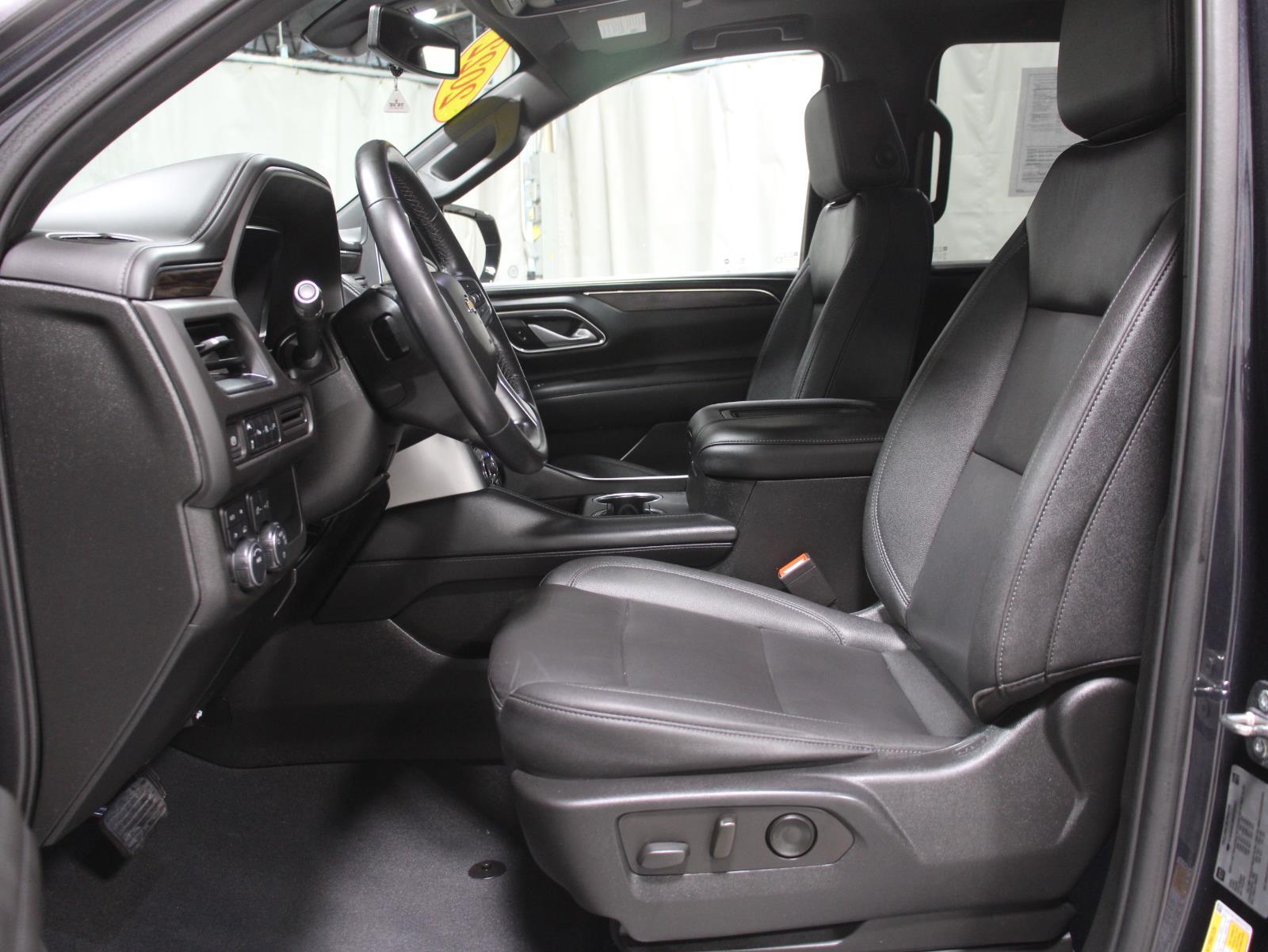 2022 Chevrolet Tahoe LT photo 13