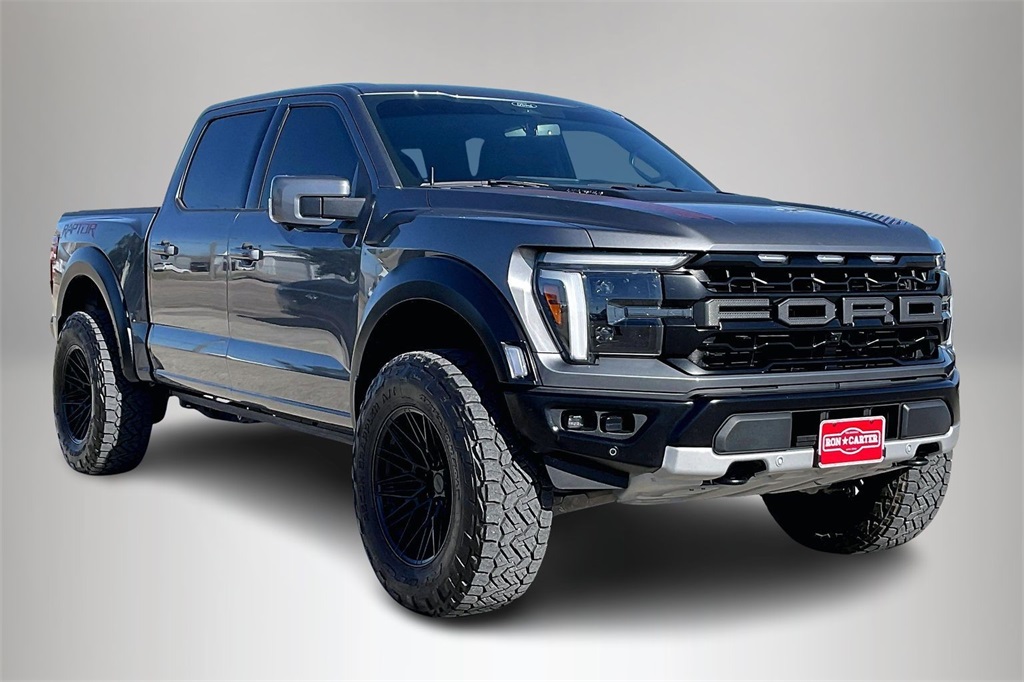 2025 Ford F-150 Raptor's photo
