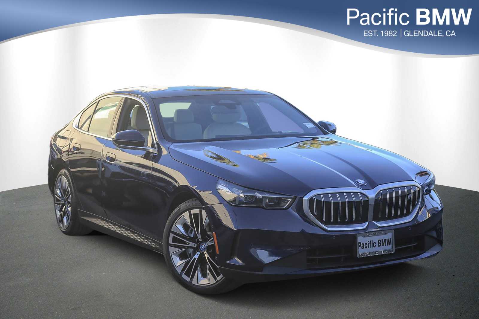 2025 BMW i5 40's photo