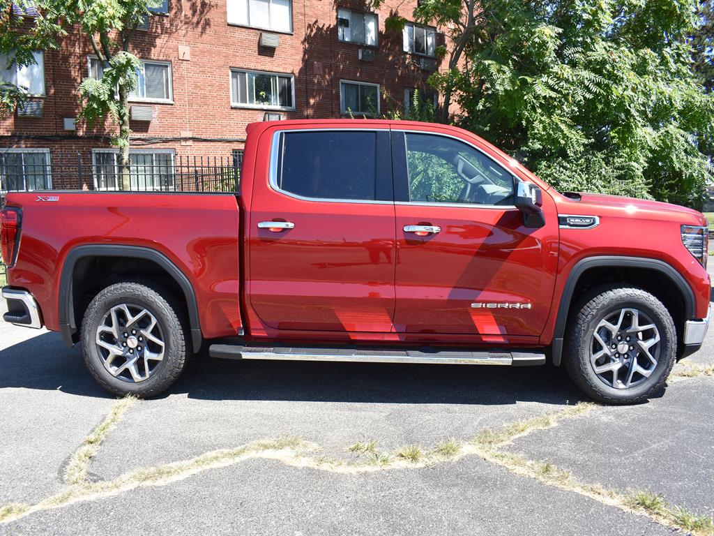 2026 Gmc Sierra 1500 SLT photo 4