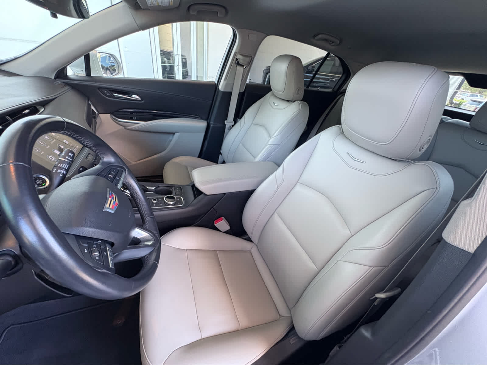 2020 Cadillac XT4 Luxury photo 19