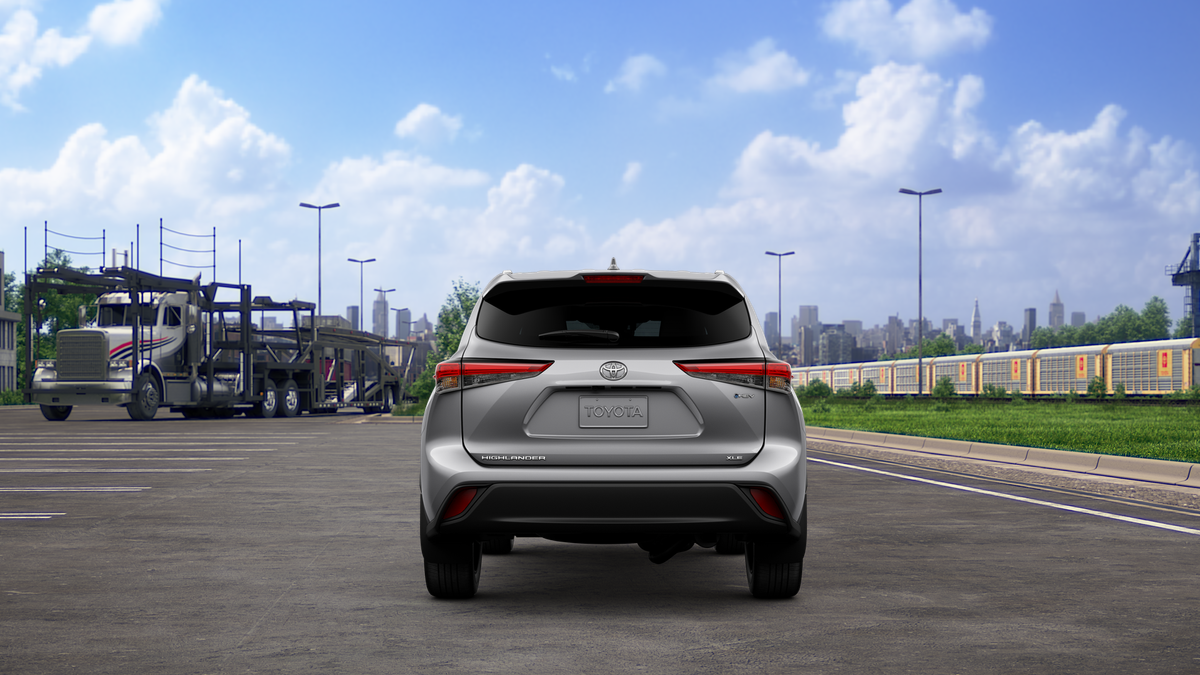 2025 Toyota Highlander Hybrid XLE photo 8