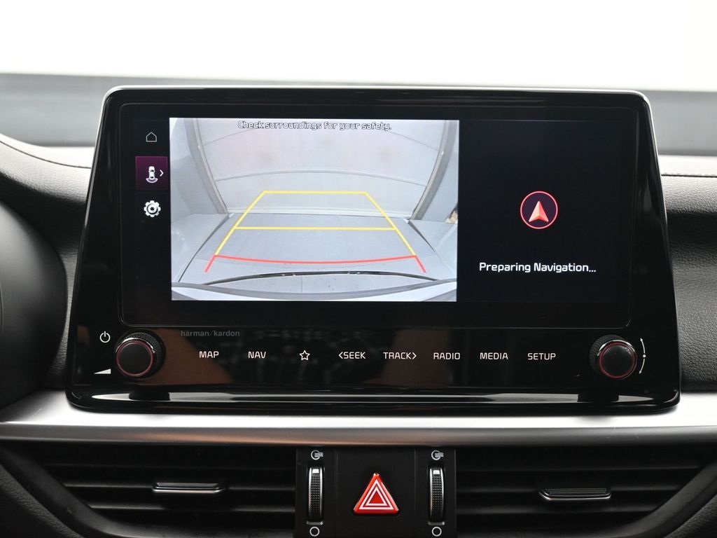 2023 Kia Forte GT-Line photo 2