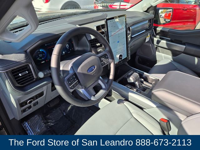 2025 Ford F-150 Lightning photo 2