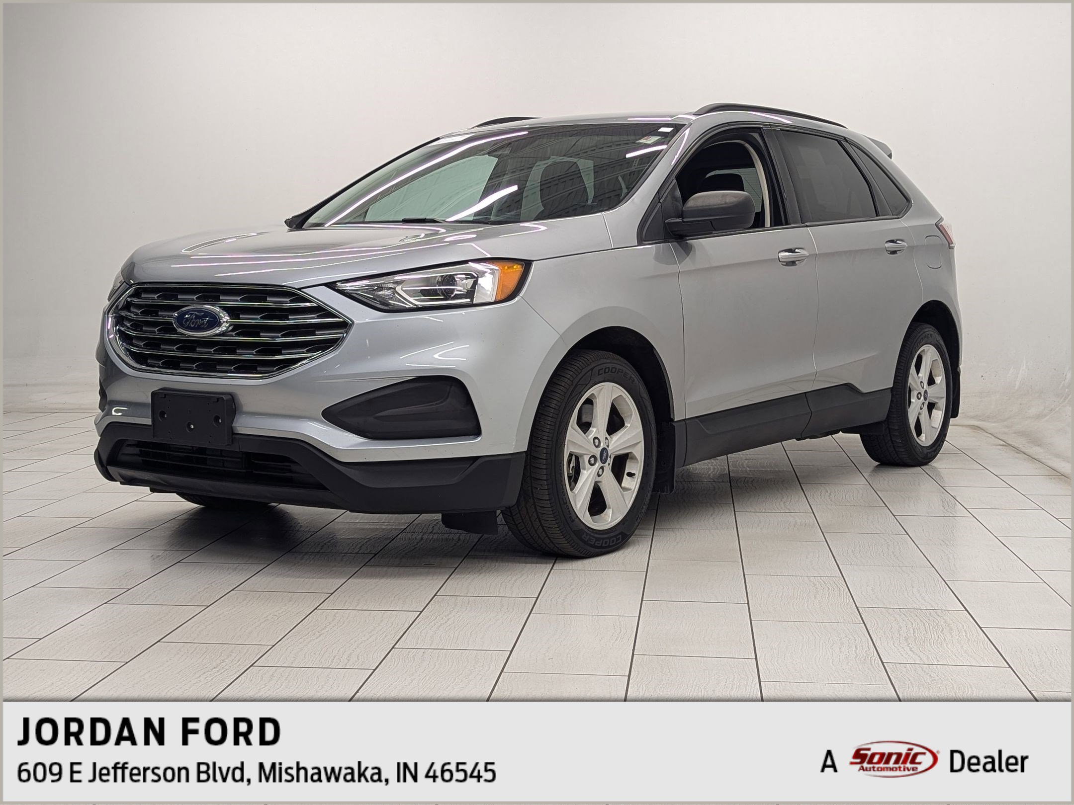 2020 Ford Edge SE