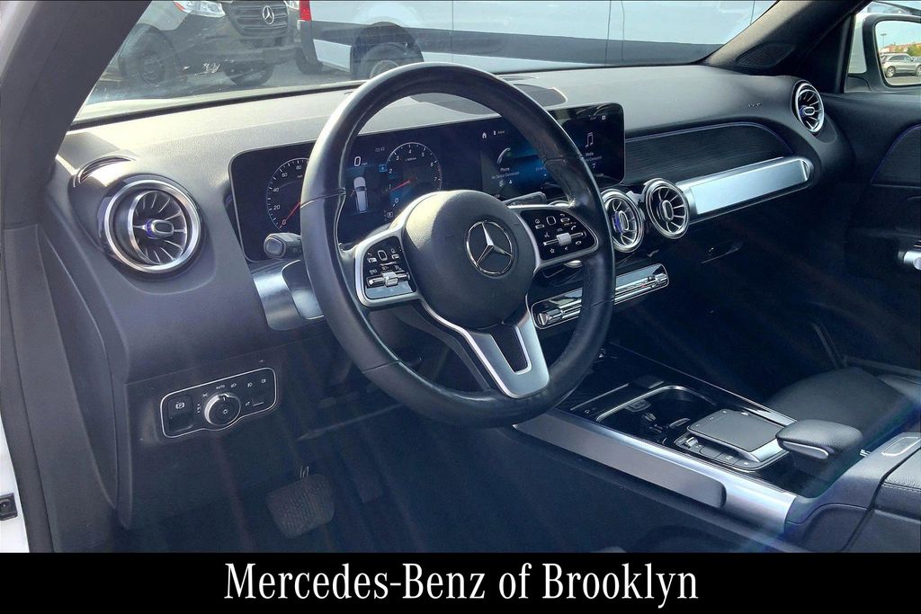 2021 Mercedes Benz GLB 250 4MATIC photo 17